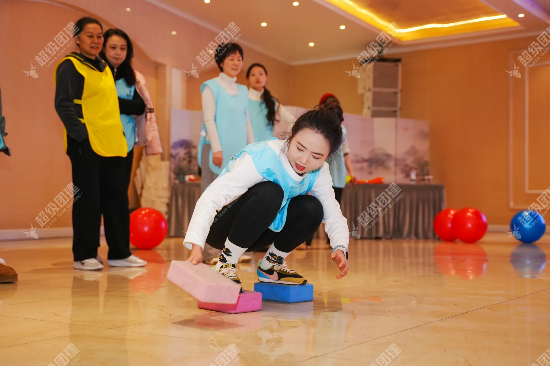超级团建SuperTB www.tbsuper.com