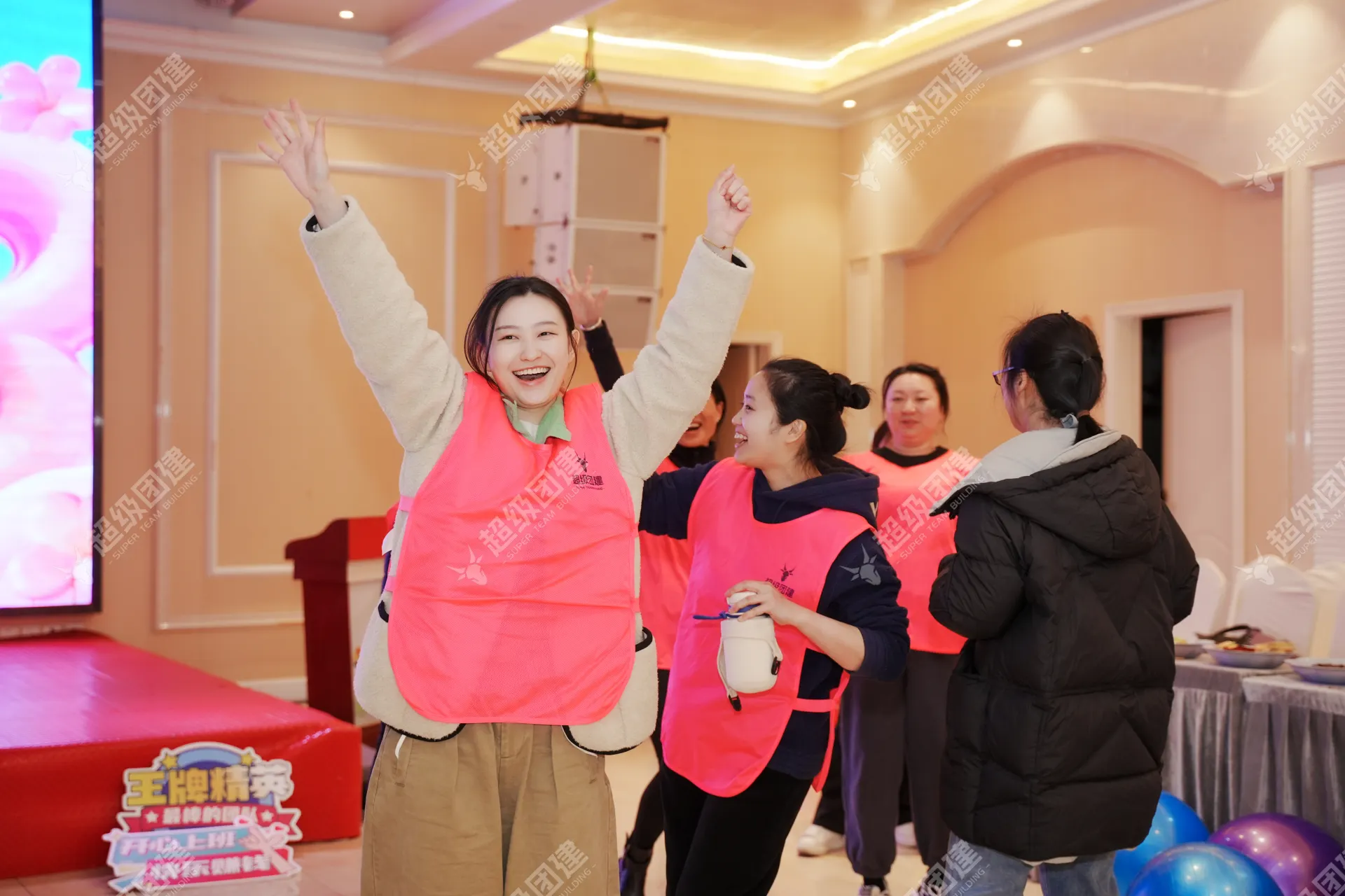 超级团建SuperTB www.tbsuper.com