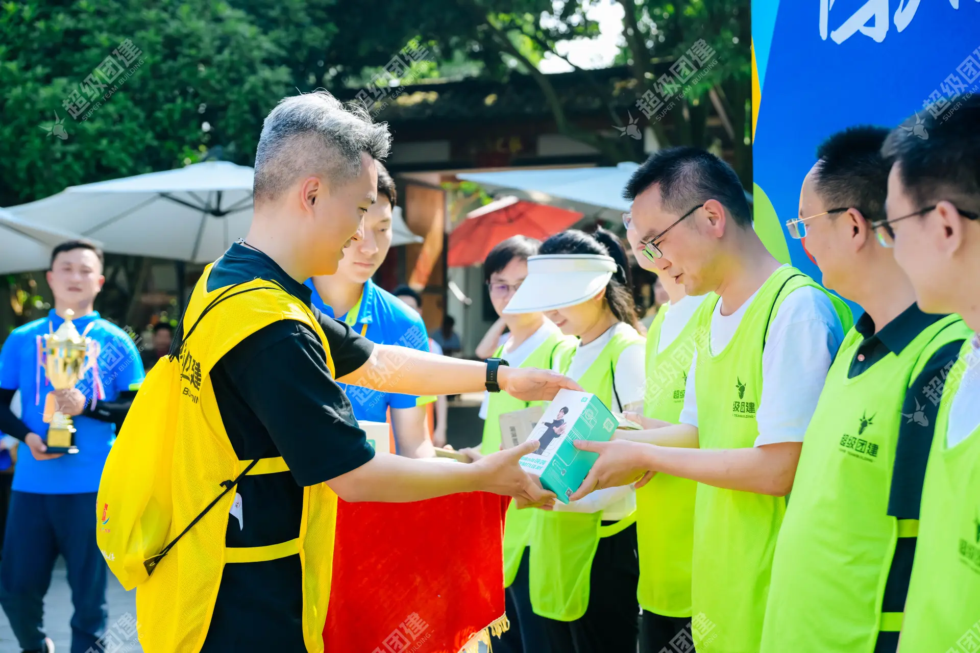超级团建SuperTB www.tbsuper.com
