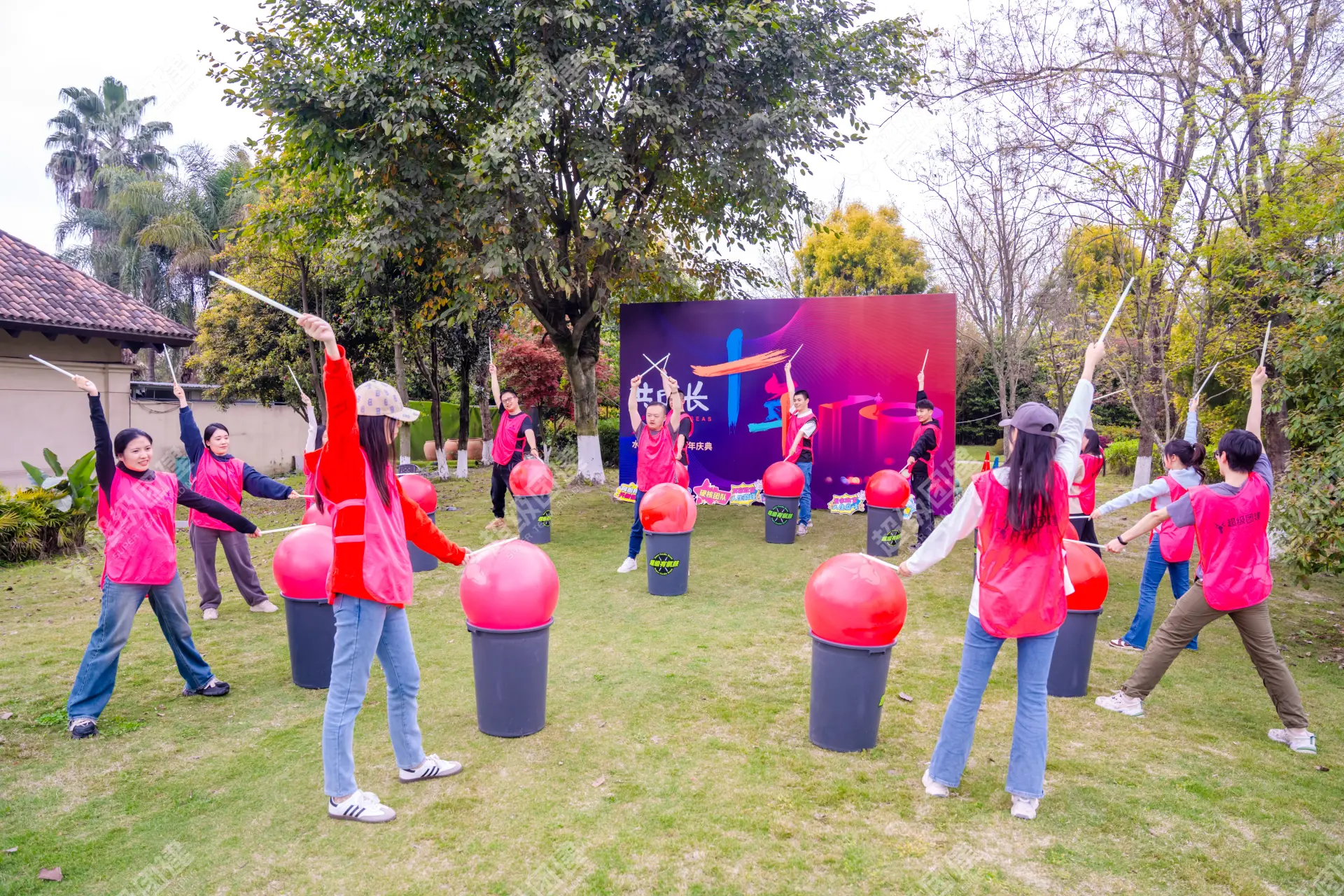 超级团建SuperTB www.tbsuper.com