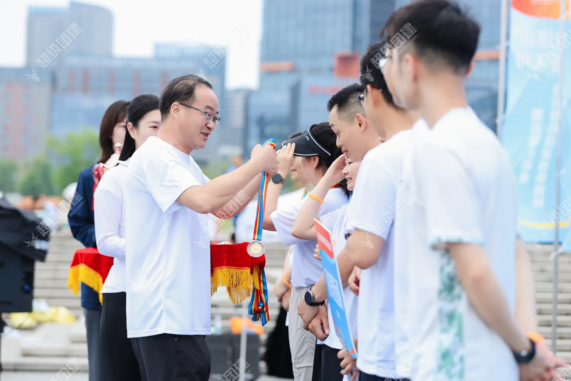 超级团建SuperTB www.tbsuper.com