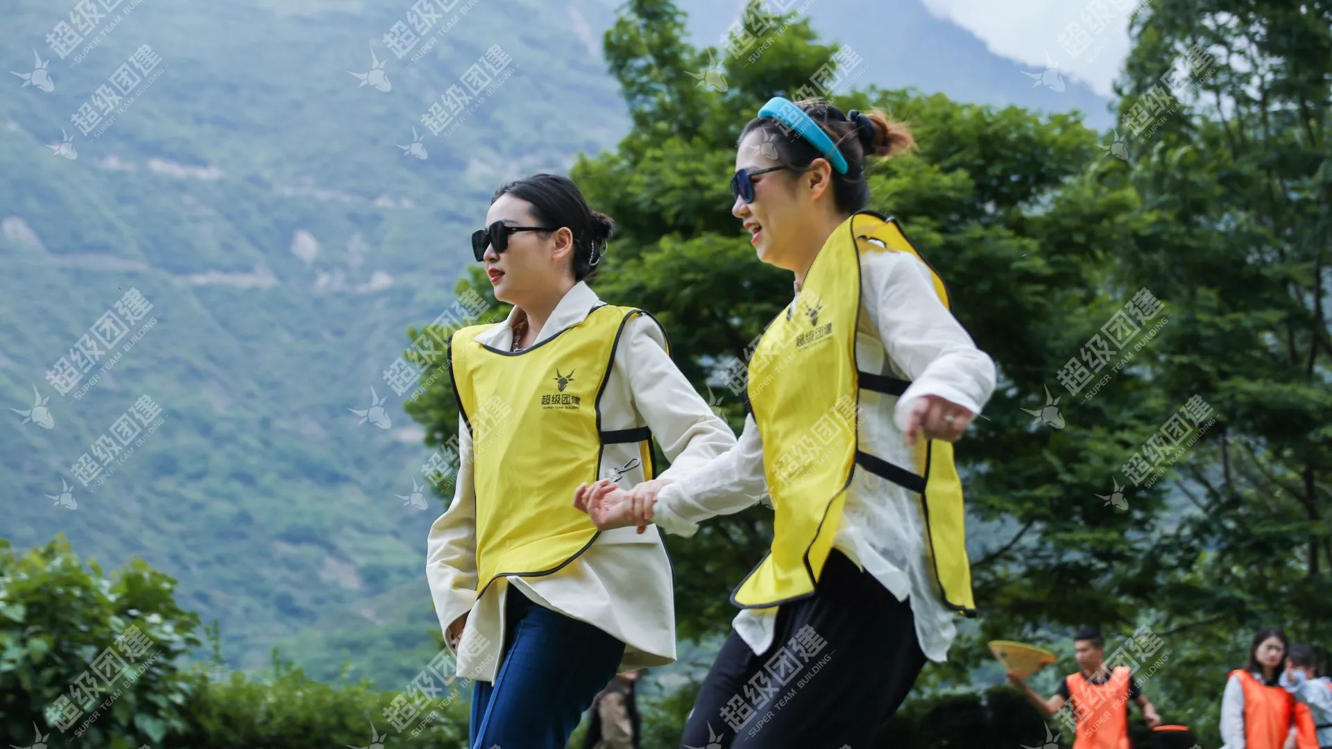 超级团建SuperTB www.tbsuper.com