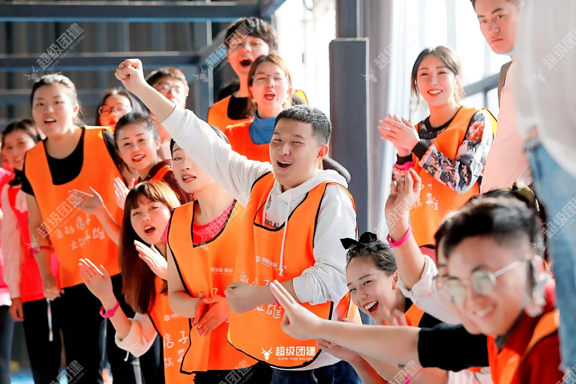 超级团建SuperTB www.tbsuper.com