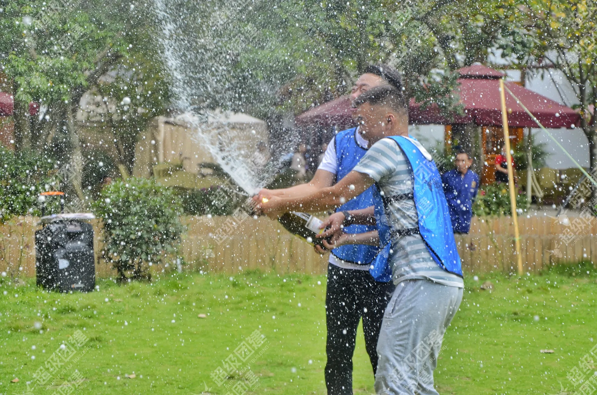 超级团建SuperTB www.tbsuper.com