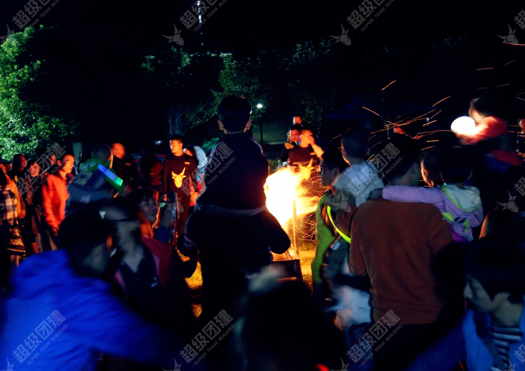 超级团建SuperTB www.tbsuper.com