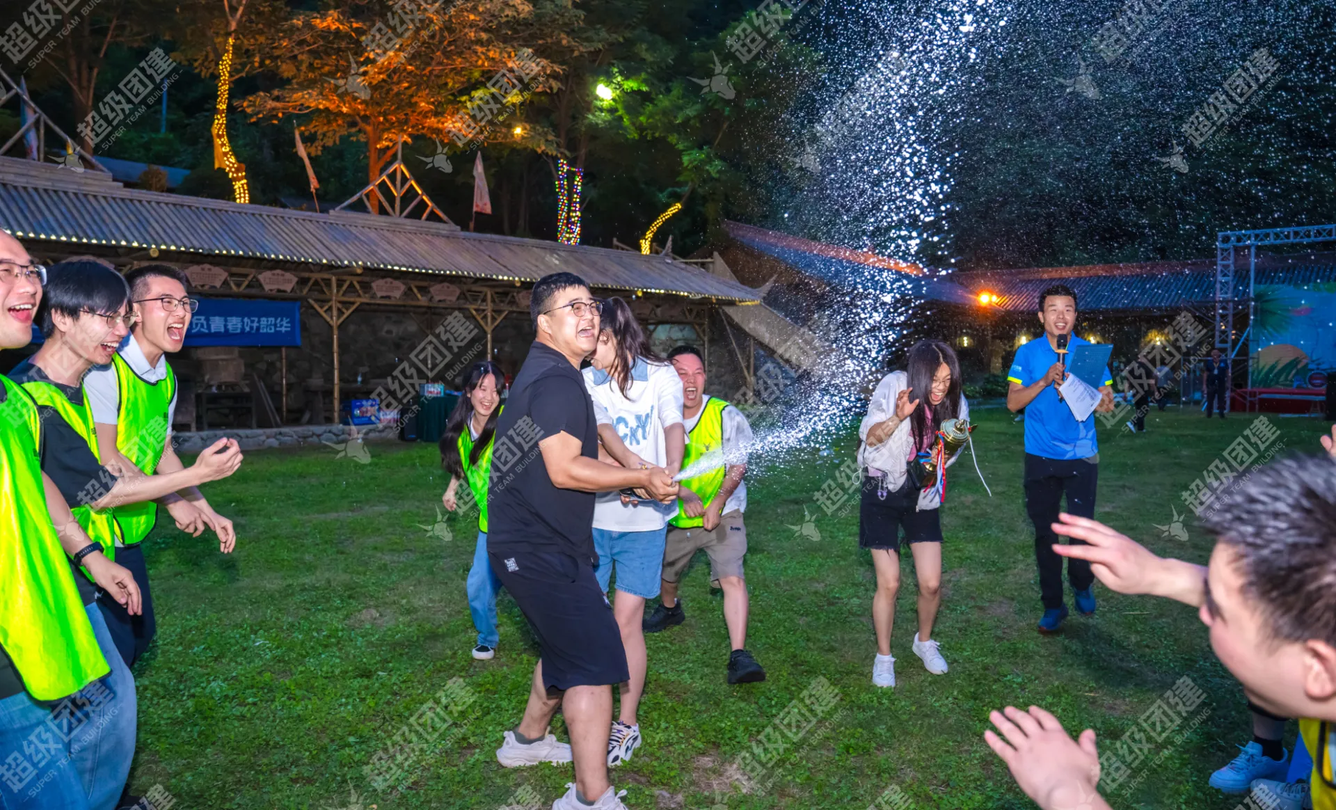 超级团建SuperTB www.tbsuper.com