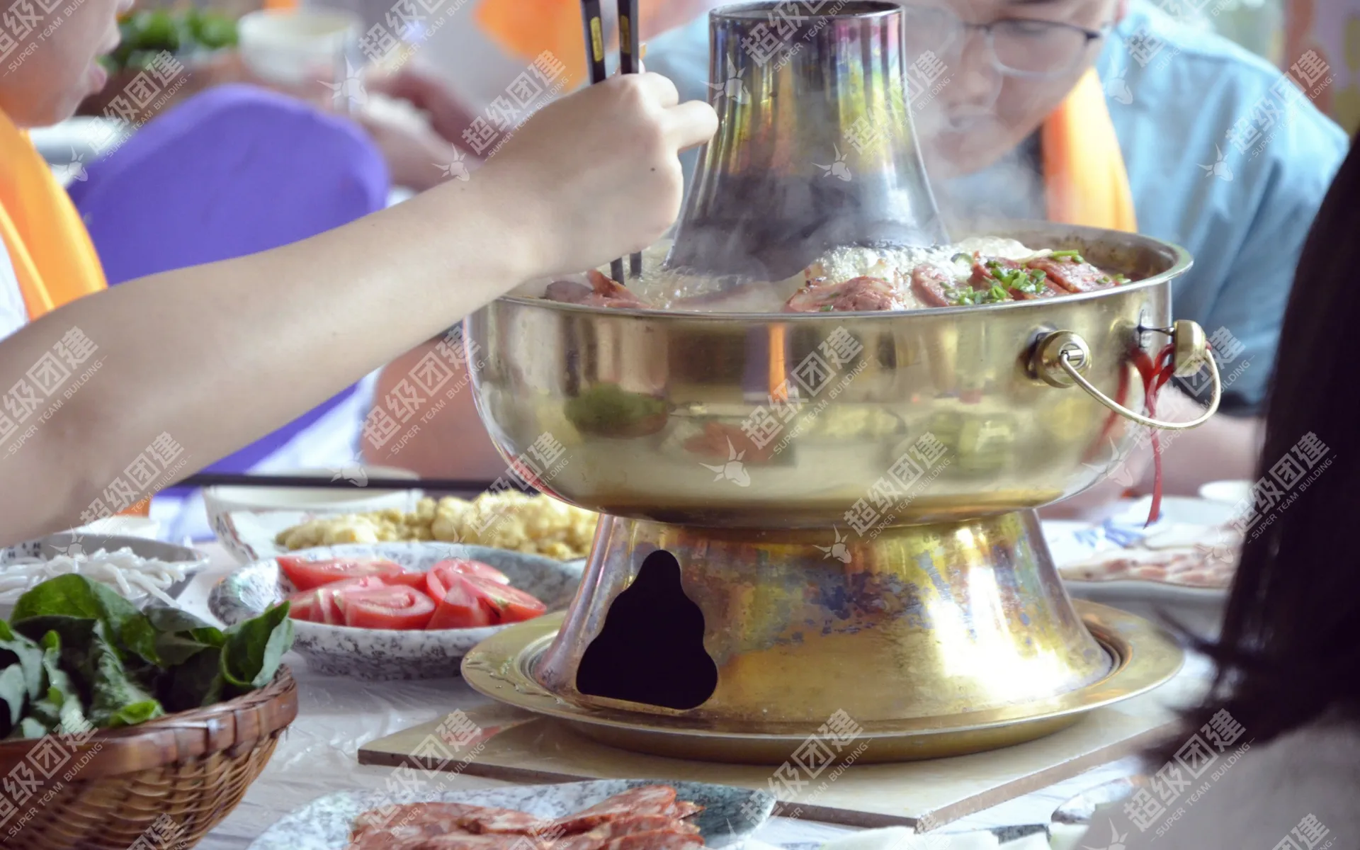 超级团建SuperTB www.tbsuper.com