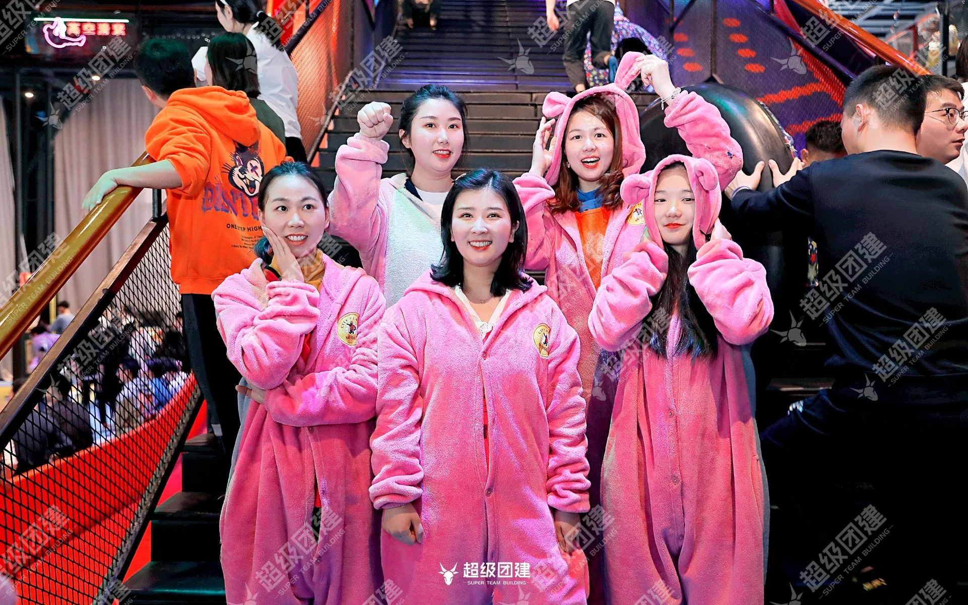 超级团建SuperTB www.tbsuper.com