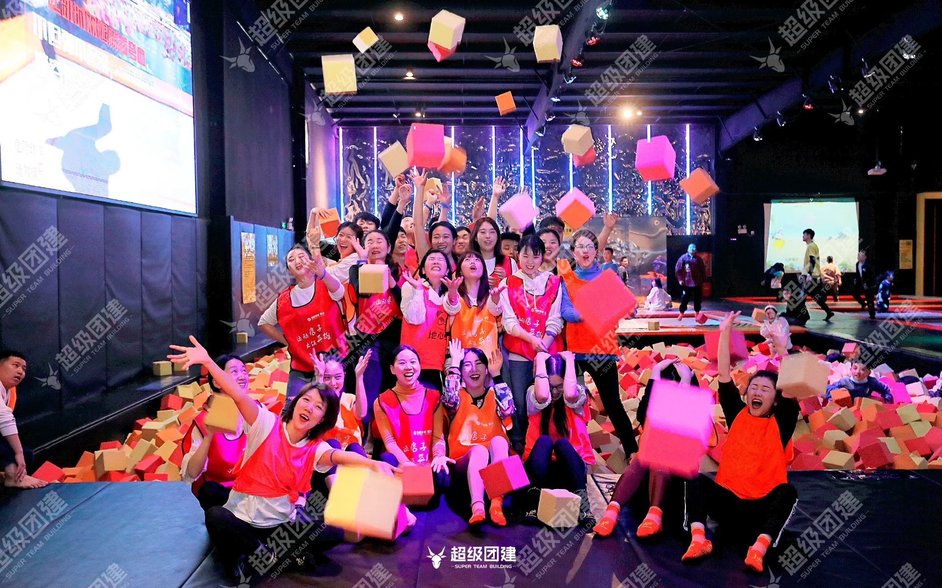 超级团建SuperTB www.tbsuper.com